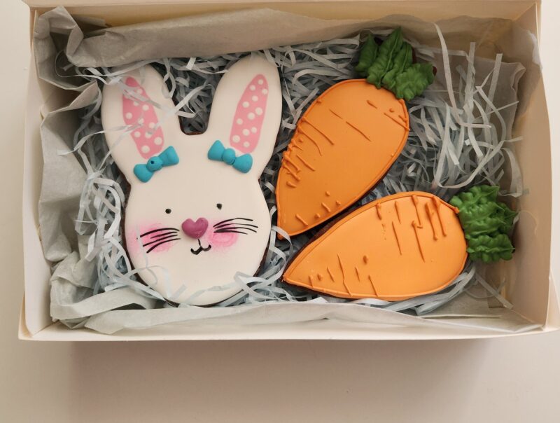 Easter shugar cookies happy bunny bait floral flower from scratch natural ingredients  softbite chewy pastel  pink blue white daizy jar - Image 3