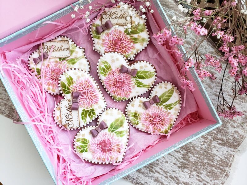 Mom mother day woman shugar cookies pink flower floral heart shape set sweet gift