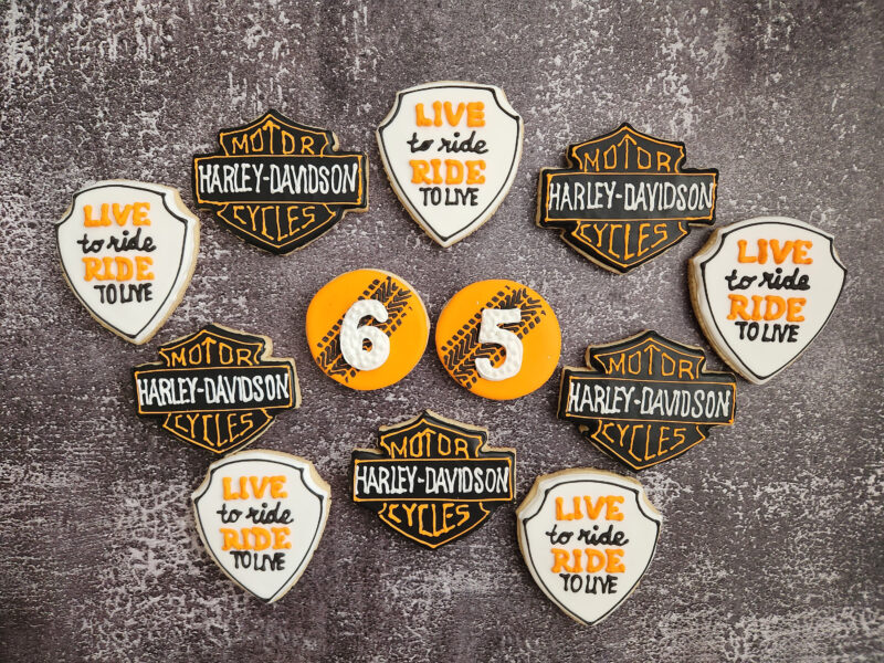 Anniversary birthday Harley Davidson cookies biker harley logo trophy cookie born to ride brown orange color customized personilized cookies - Image 6