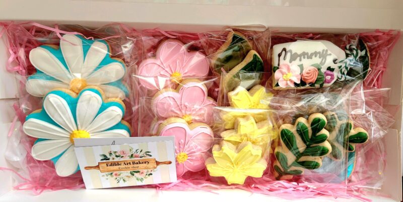 Mom's day flower shugar cookies  floral design  summer cookie bouquet in jar mothers woman girl teenager  gift  present