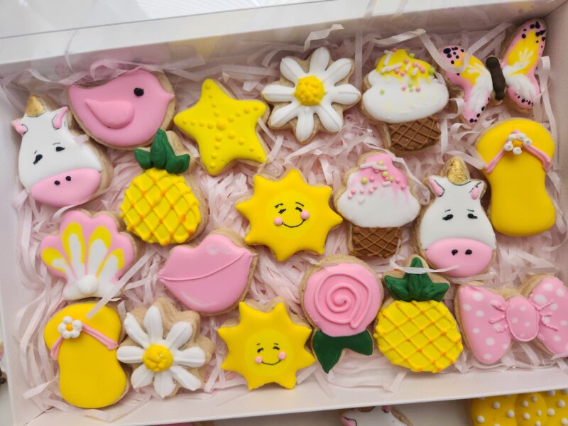 Summer beach unicorn bird flower animal cookies   kids size small one bite cookie pink yellow blue mini cookies in a box - Image 2