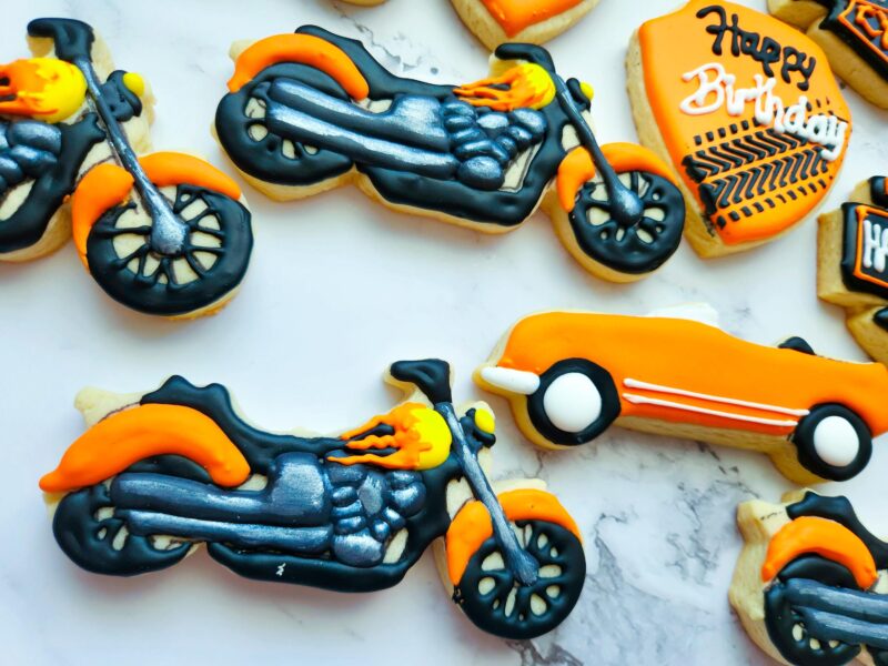 Anniversary birthday Harley Davidson cookies biker harley logo trophy cookie born to ride brown orange color customized personilized cookies - Image 5