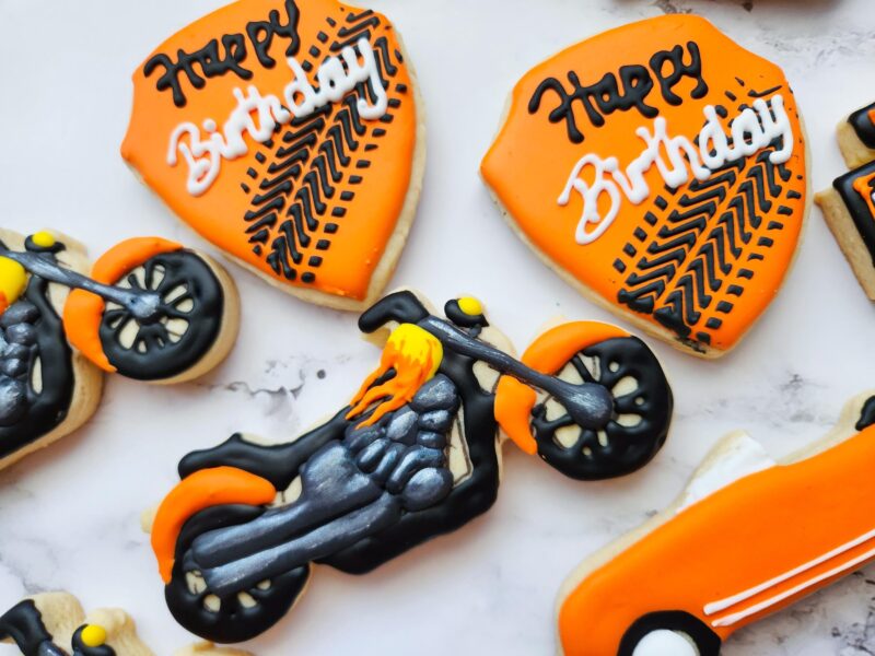 Anniversary birthday Harley Davidson cookies biker harley logo trophy cookie born to ride brown orange color customized personilized cookies - Image 2