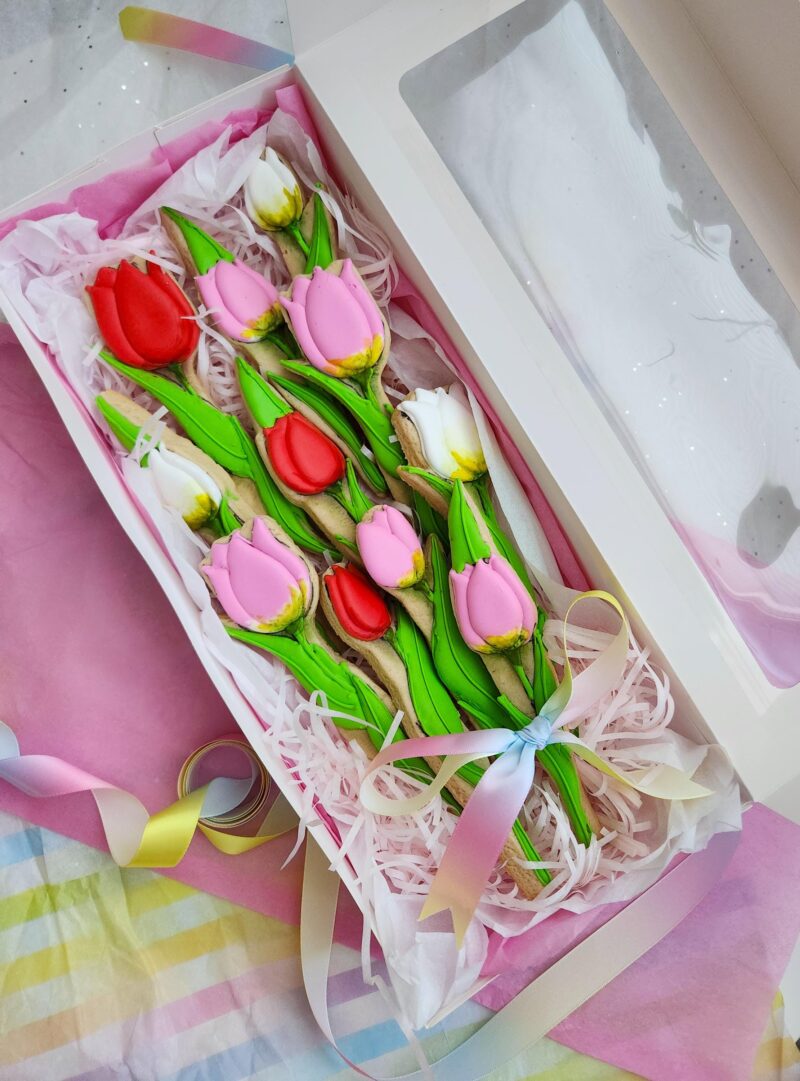 Tulips cookies  floral flower decorated cookie pink red white gift present to woman girl teenager box of flowers edible adorable nice