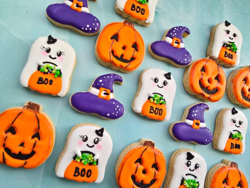 Heloween cute ghost orange fun cute helloween cookies decorated  pumpkin witch hat set of cookies in a cute box - Image 4