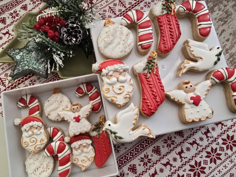 Christmas mini cookies in a box, Santa deer angel dove candy cane shugar cookie from scratch - Image 5