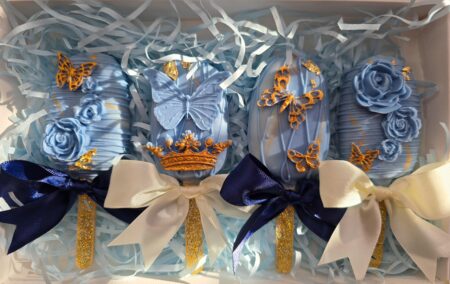 Cake sicles pink blue purple with bow shine pops cicles  wedding annyversary baby shower birthday sweet table gold frame butterflys