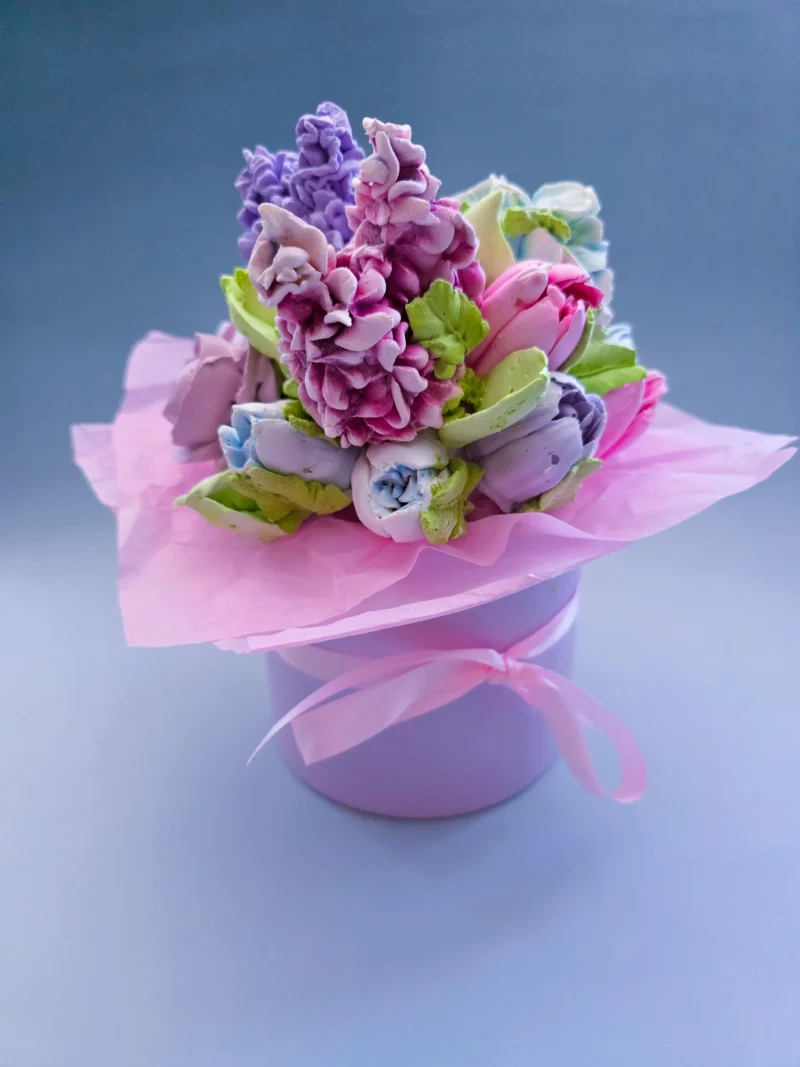 Marshmallow zephyr flowers rose hydrangea tulips adorable present for mom day birthday  anniversary gift pink purple in a round box. - Image 7